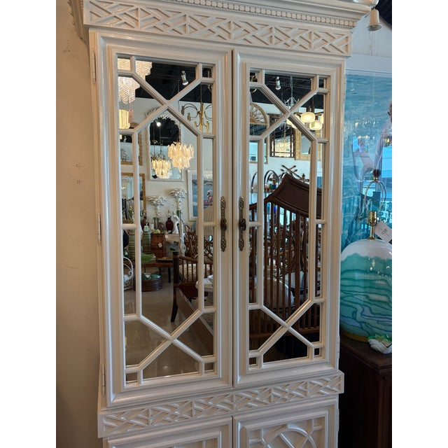 Vintage Fret Fretwork Chippendale Mirrored Bells Pagoda Cabinet Armoire Bar For Sale - Image 11 of 12