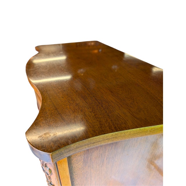 Century Furniture Vintage Century Furniture Mahogany Serpentine Chest & Bedside Cabinet | French Provincial Influence, 2 Pieces For Sale - Image 4 of 18