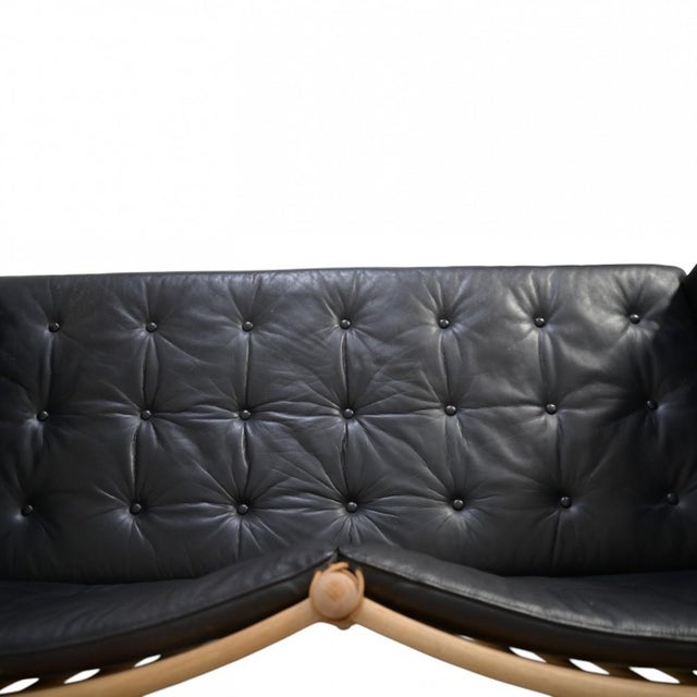 Spoke Back Sofa in Beech and Black Leather by Børge Mogensen, 1963 For Sale - Image 11 of 18