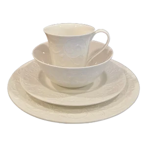 Lenox China Opal Innocence Carved 4-Piece Place Setting