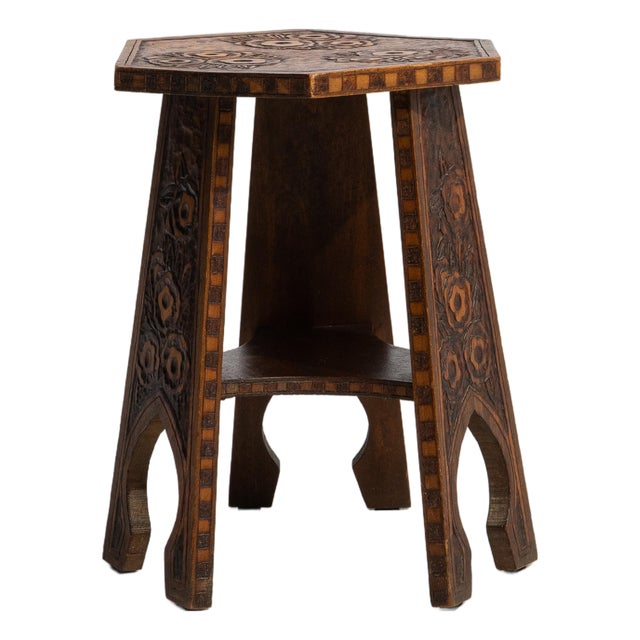 Mid 20th Century Oriental Arts & Crafts Carved Stool For Sale