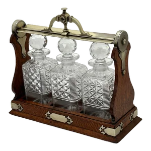 Fine Antique Late 1800s Sheffield England Oak Tantalus With 3 Original Matching Cut Crystal Liquor Decanters