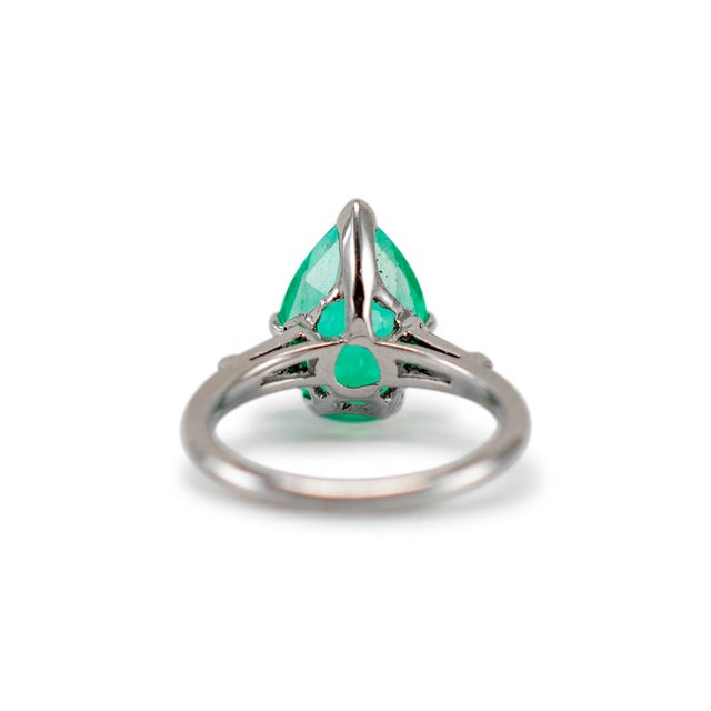 Late 20th Century Vintage Platinum Gia Colombian Emerald Diamond Cocktail Ring, Size 4.75 For Sale In Houston - Image 6 of 8
