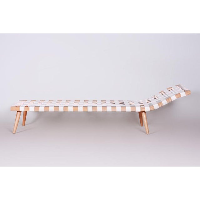 Mid-Century Modern Chaise Lounge in Beech by Jan Vaněk, Czech, 1950s For Sale - Image 3 of 11