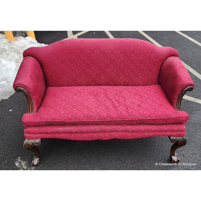 Antique Turn of the Century Chippendale Style Carved Mahogany Settee Loveseat, C1890-1910 For Sale In New York - Image 6 of 15