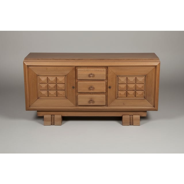 Brutalist Sideboard in Oak attributed to Dudouyt, France, 1940s For Sale - Image 6 of 6