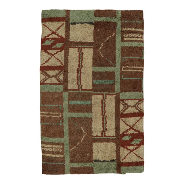 Antique Hooked Runner With Geometric Design in Brown & Green - Rug & Kilim For Sale