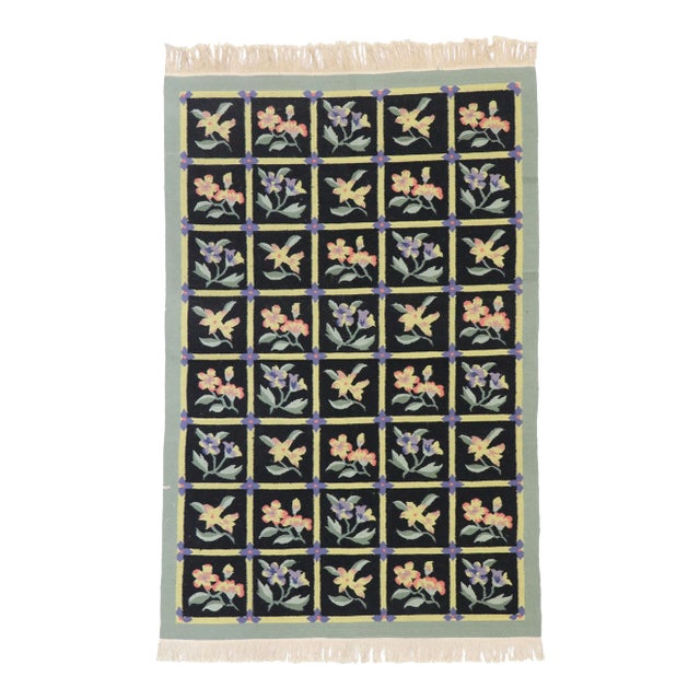 Vintage Chinese Floral Kilim Rug - 04'01 x 06'03 For Sale