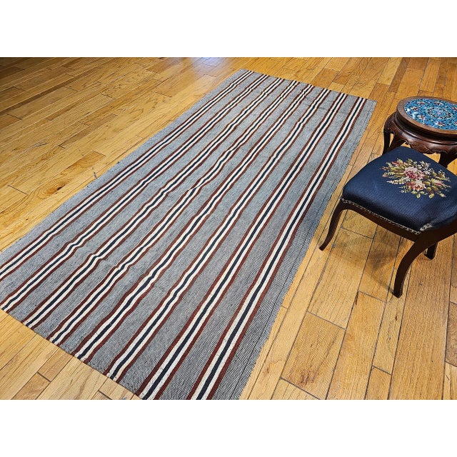 Vintage Turkish Kilim Rug, Handwoven Wool, Gray & Maroon Stripes, 5x10 For Sale - Image 9 of 11