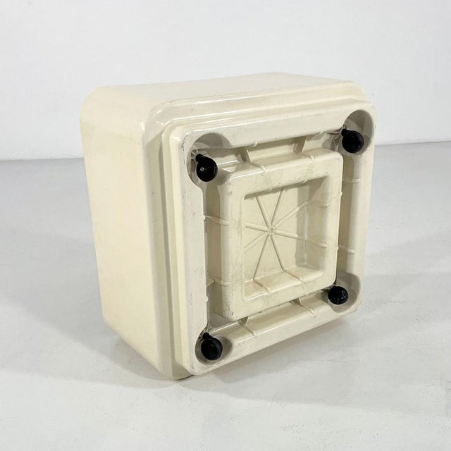 Square Planter on Wheels by Anna Castelli for Kartell, 1970s For Sale - Image 6 of 8