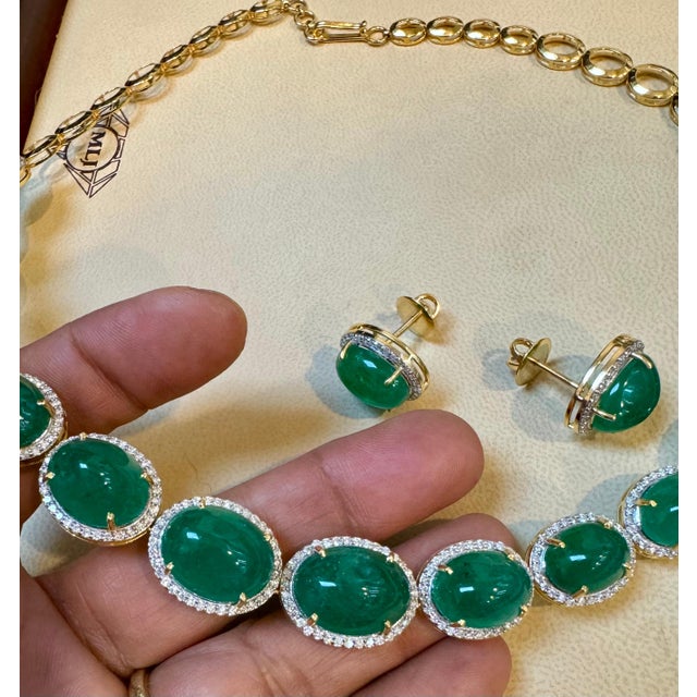 Emerald 110 Ct Oval Natural Cabochon Emerald & Diamond Necklace, Earring Suite 14 K Gold For Sale - Image 8 of 18