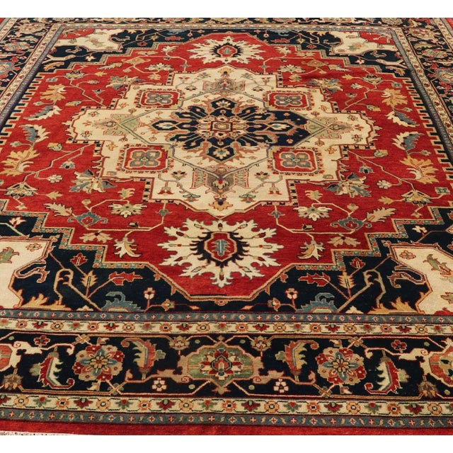 Modern Large Hand-Knotted Serapi-Heriz With Geometric Medallion Design by Keivan Woven Arts For Sale - Image 3 of 12