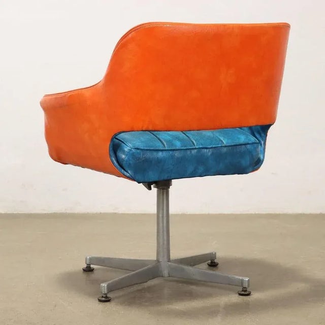 Vintage Armchair in Leatherette & Aluminium, Italy, 1960s For Sale - Image 9 of 11