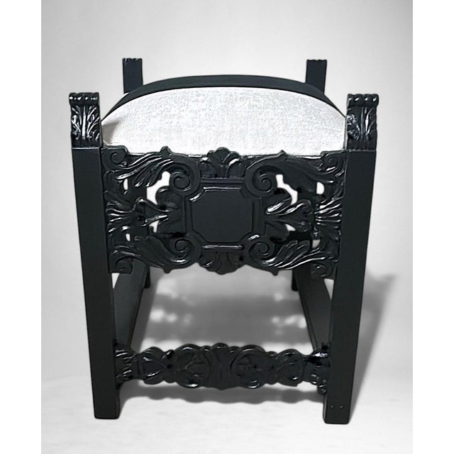 Renaissance Late 19th Century Italian Neo-Renaissance Style Bench Carved Wood and Linen Blend and Velvet For Sale - Image 3 of 18