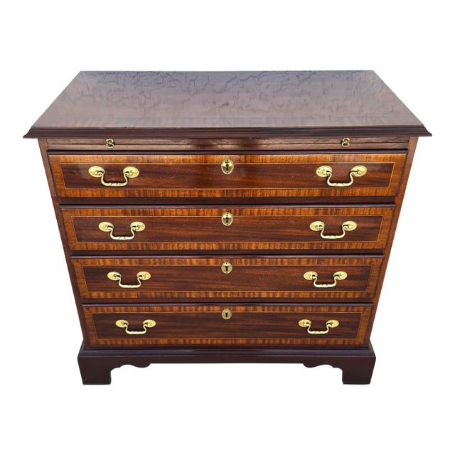 Councill Craftsmen Banded Mahogany Chippendale Bachelor Chest W Pullout Surface For Sale