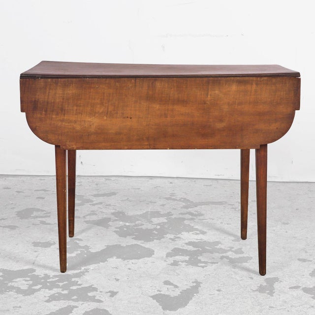 Late 18th Century Antique 1800's Hepplewhite Style Solid Walnut Pembroke Table With Drawer & Inlay For Sale - Image 5 of 7