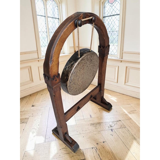 Antique Gothic Revival Oak Freestanding Dinner Gong in Silvered Brass, 1800s For Sale - Image 5 of 13