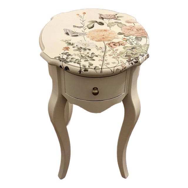 French Country Botanical Floral Accent Table With Scalloped Apron, Refinished For Sale