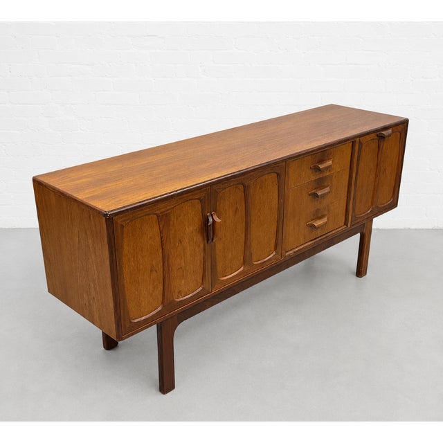 Mid Century Modern Teak Credenza by G-Plan, Made in England, C. 1960’s | Long Sideboard Buffet For Sale - Image 13 of 17