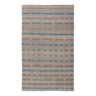 Vintage Hand-Woven Flatweave Kilim in Wool With Sub-Geometric Design and Motifs For Sale