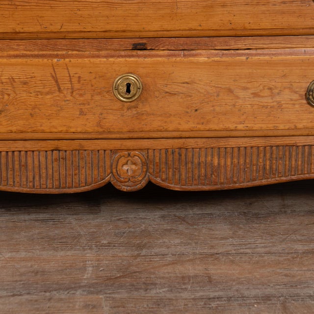 Brown Early 19th Century Swedish Pine Secretary Bureau For Sale - Image 8 of 12