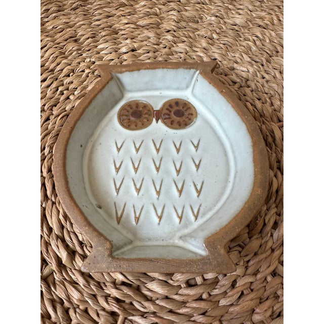 Mid-Century Modern Vintage Mid-Century Owl Trinket Dish - Terracotta With White Glaze For Sale - Image 3 of 16