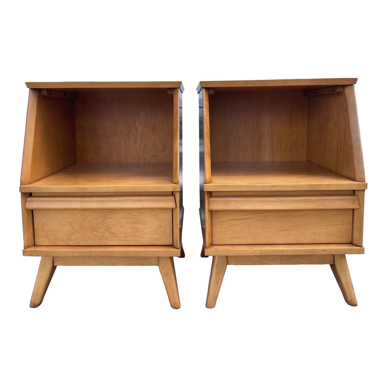 1960s Nigtstand Birchcraft by Baumritter Set of Two | Chairish