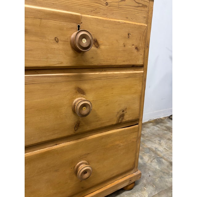 Antique English Pine Linen Press For Sale In Naples, FL - Image 6 of 12