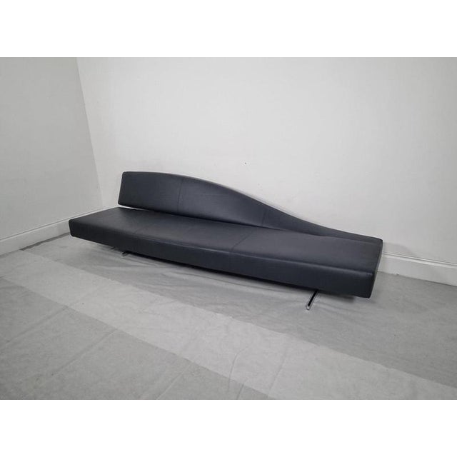 Aspen Chaise Lounge in Dark Charcoal Leather by B&B Itjean-Marie Massaud for Cassina For Sale - Image 4 of 7