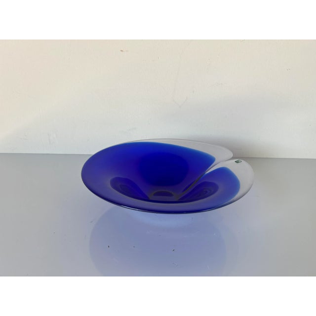 1980s Mats Jonasson Sweden Art Glass Blue Magic Bowl, Signed For Sale - Image 5 of 12