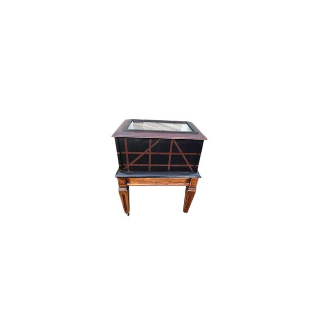 1950s Vintage Custom Postmodern Geometric Accent Table With Plexiglass Display Shelf For Sale - Image 5 of 11
