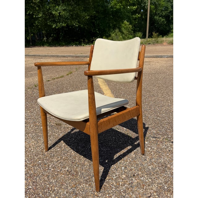 1960s Mid Century Modern Chairs For Sale - Image 4 of 10