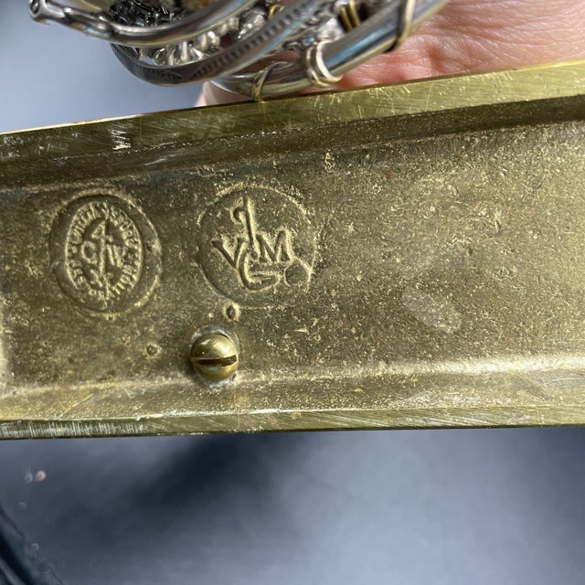 1990s Vintage Virginia Metalcrafters Hessian Solders a Pair of Door Stops For Sale - Image 5 of 6