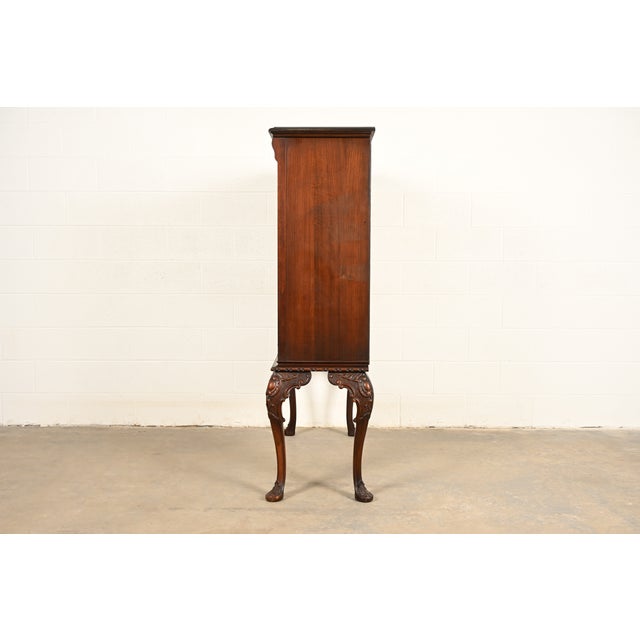Berkey & Gay Style Antique Chippendale Carved Walnut and Burl Wood Bookcase or Bar Cabinet, Circa 1920s For Sale - Image 16 of 18
