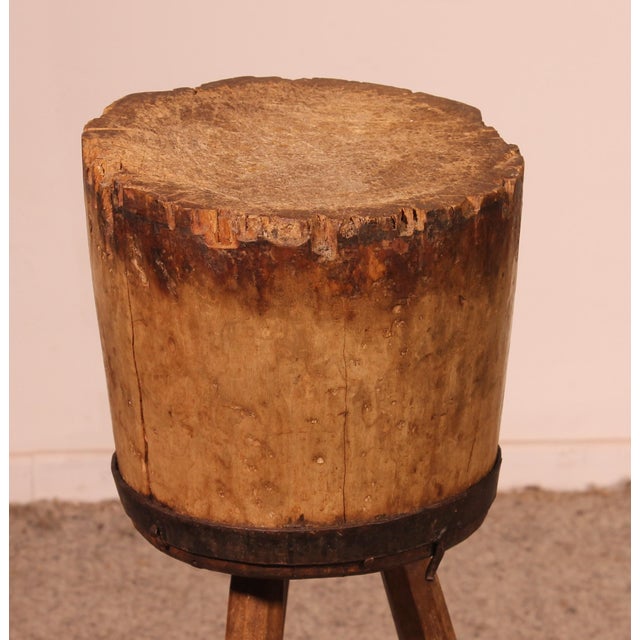 Brown 19th Century Brown Poultry Block For Sale - Image 8 of 9