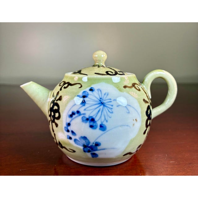 Hand painted lidded porcelain teapot. *Acquired from the formerly Packwood House Museum, Lewisburg, PA (1972-2020)....
