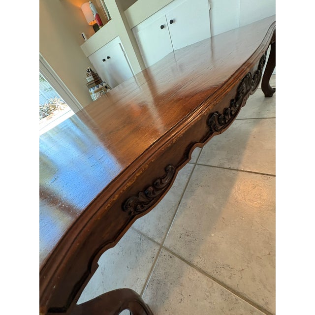 Mid 20th Century Oversized Large Vintage Carved Wood Coffee Table With Claw Feet & Gilded Accents For Sale - Image 14 of 16