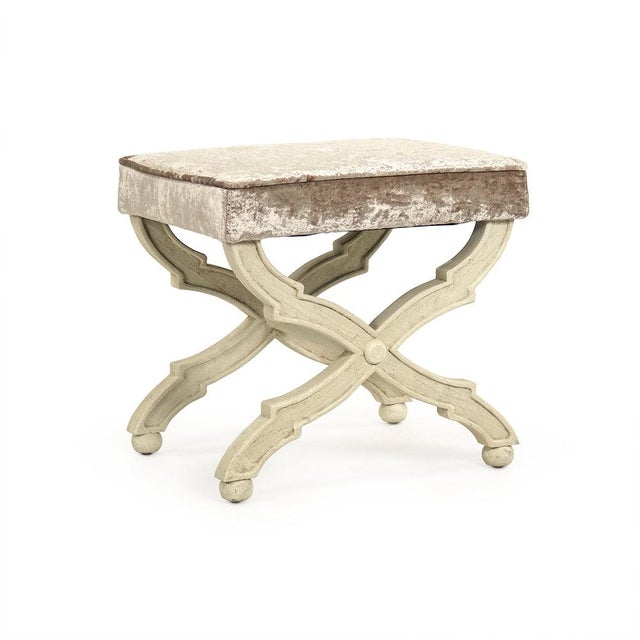 French Country Crescenzo Accent Bench - Crushed Champagne Velvet / Ivory Painted Frame For Sale - Image 3 of 3