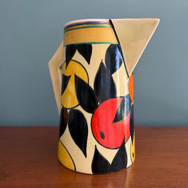 Clarice Cliff 1930s Clarice Cliff Orange & Lemon Pattern Odilon Jug – Scarce Shape For Sale - Image 4 of 8