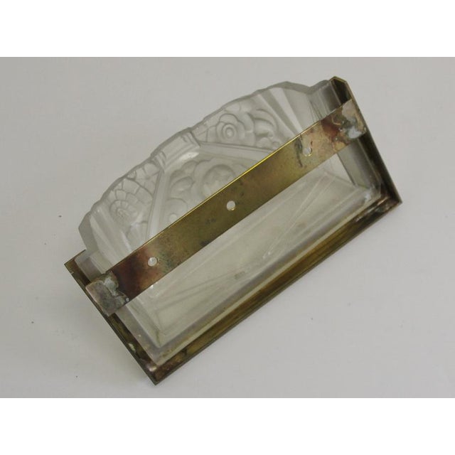 1930s French Art Deco Sconce with Brass Fixture and Glass Shade, 1930s For Sale - Image 5 of 6