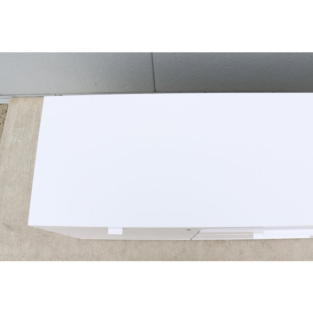 White Modern Minimalist Knoll Reff Profiles Classic Credenza Sideboard in Bright White For Sale - Image 8 of 18