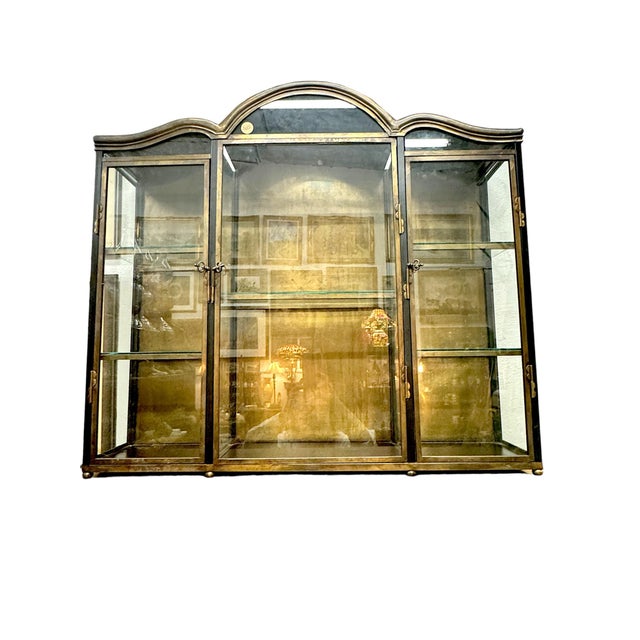 1970s Vintage Neoclassical Vitrine Brass Chapman Display Case Etagere ...