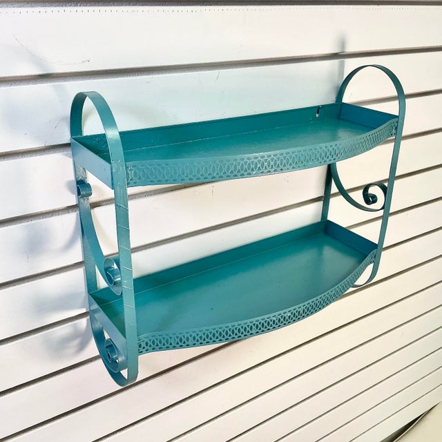1970s Vintage Boho Chic Atomic Style Metal Bathroom Wall-Mounted Shelf With Towel Bar. For Sale - Image 6 of 13