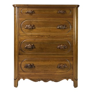 Mid 20th Century Davis Cabinet Company Chest of Drawers For Sale