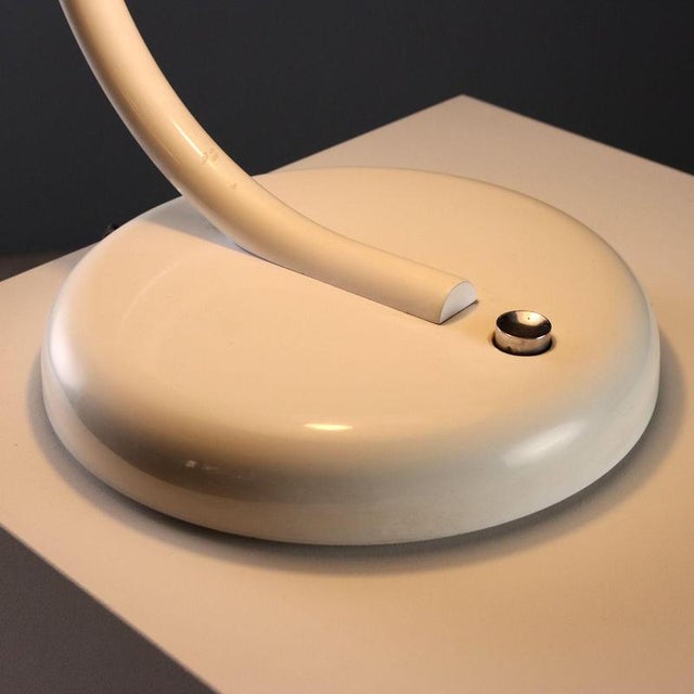 Vintage Table Lamp in Aluminium and Plastic from Stilnovo, 1970s For Sale - Image 3 of 9