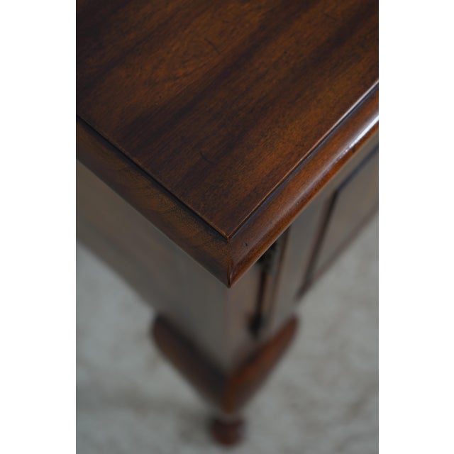 1970s Statton Oxford Cherry Queen Anne Sideboard For Sale - Image 12 of 18