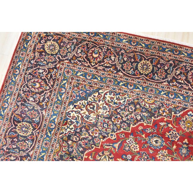 Kashan Rug 9'8'' X 12'9'' Red Wool Vintage Traditional Hand-Knotted Carpet For Sale In Philadelphia - Image 6 of 12