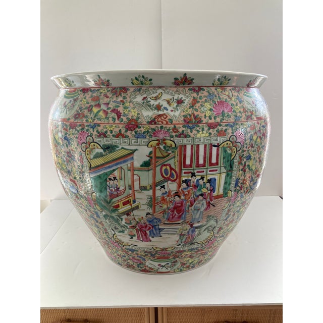 Palace Size Rose Medallion Fish Bowl Pot For Sale - Image 4 of 12