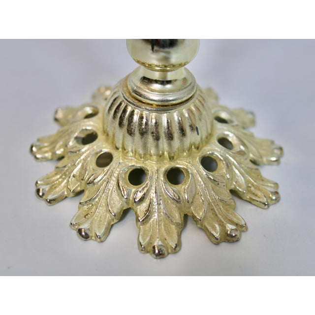 A superb vintage Hollywood Regency style towel rack, circa 1970s. There are three large rings with a charming finial on...