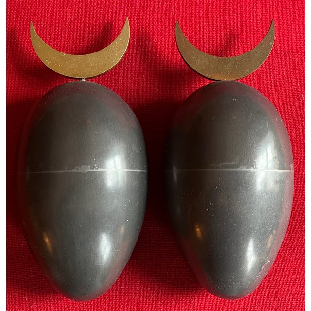 Johan Meijerink (Dutch 1948 - 2011) Modernist Bronze Ovoid Egg Wall Sculptures With Crescent Finials - A Pair For Sale - Image 4 of 14